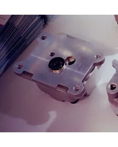 Pompa pilota ad ingranaggi ASS'Y 705-41-02700 per escavatore Komatsu PC27MR-2 PC27MR-3 PC30MR-2 PC30MR-3 PC30UU-3