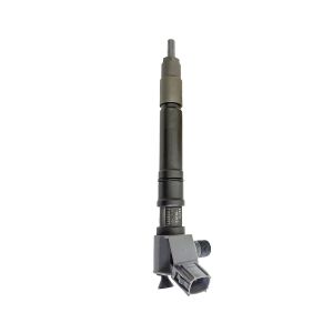 Diesel Fuel injector 23670-0E010, 236700E010 For Toyota Hilux 2.8L 1GD 2004-19 from www.soonparts.com
