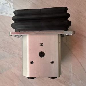 Foot Pedal Control Valve VOE15615841, 15615841 For Volvo Excavator EC15C EC15D EC17C EC18C EC18D EC20C EC20D EC27C EC35C EC35D ECR25D ECR35D ECR40D from www.soonparts.com