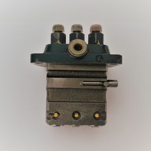 Injection Pump 6599004 for Bobcat 220 443 453 553